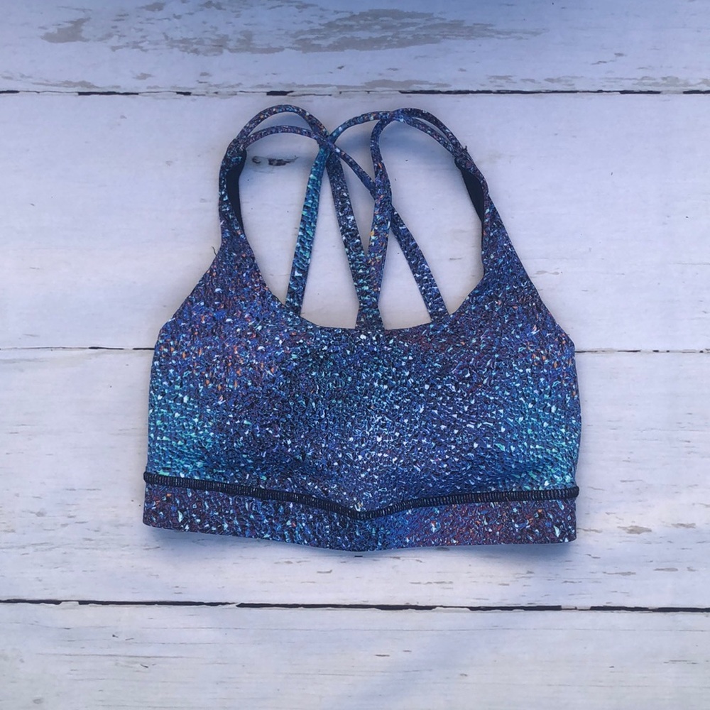 Lululemon sports bra